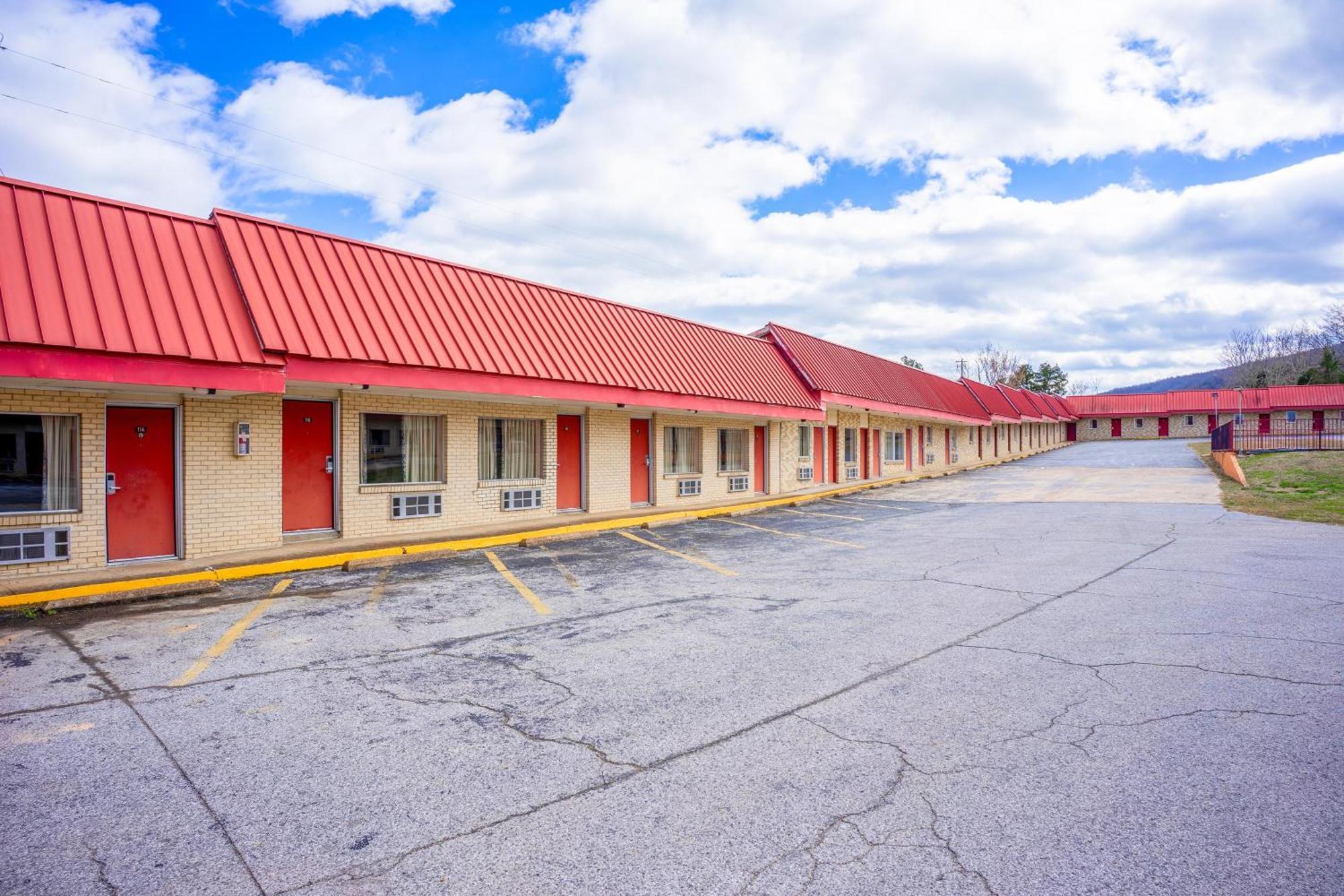 Ozark Junction Mountain View By Oyo Motel Buitenkant foto