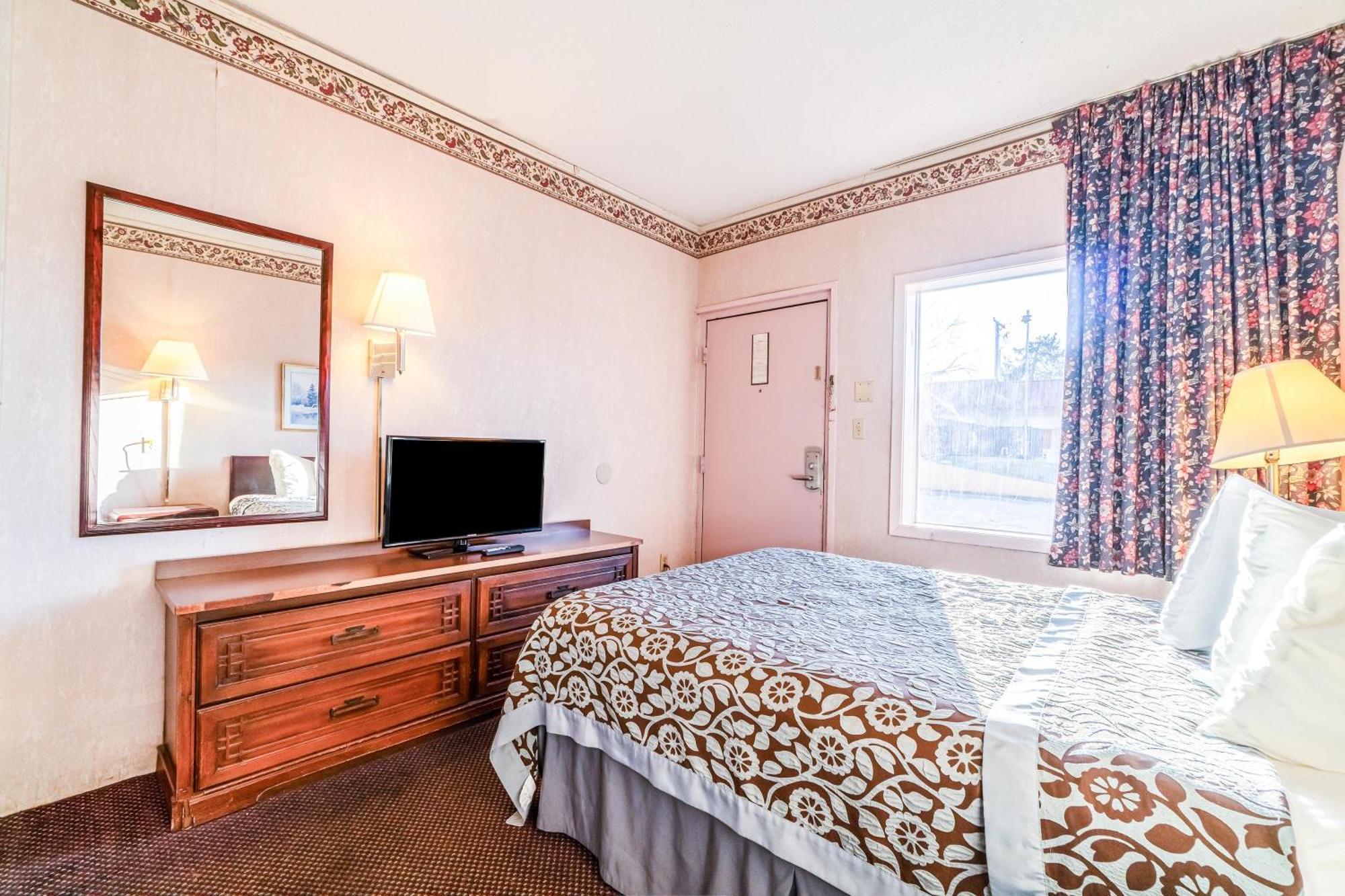 Ozark Junction Mountain View By Oyo Motel Buitenkant foto