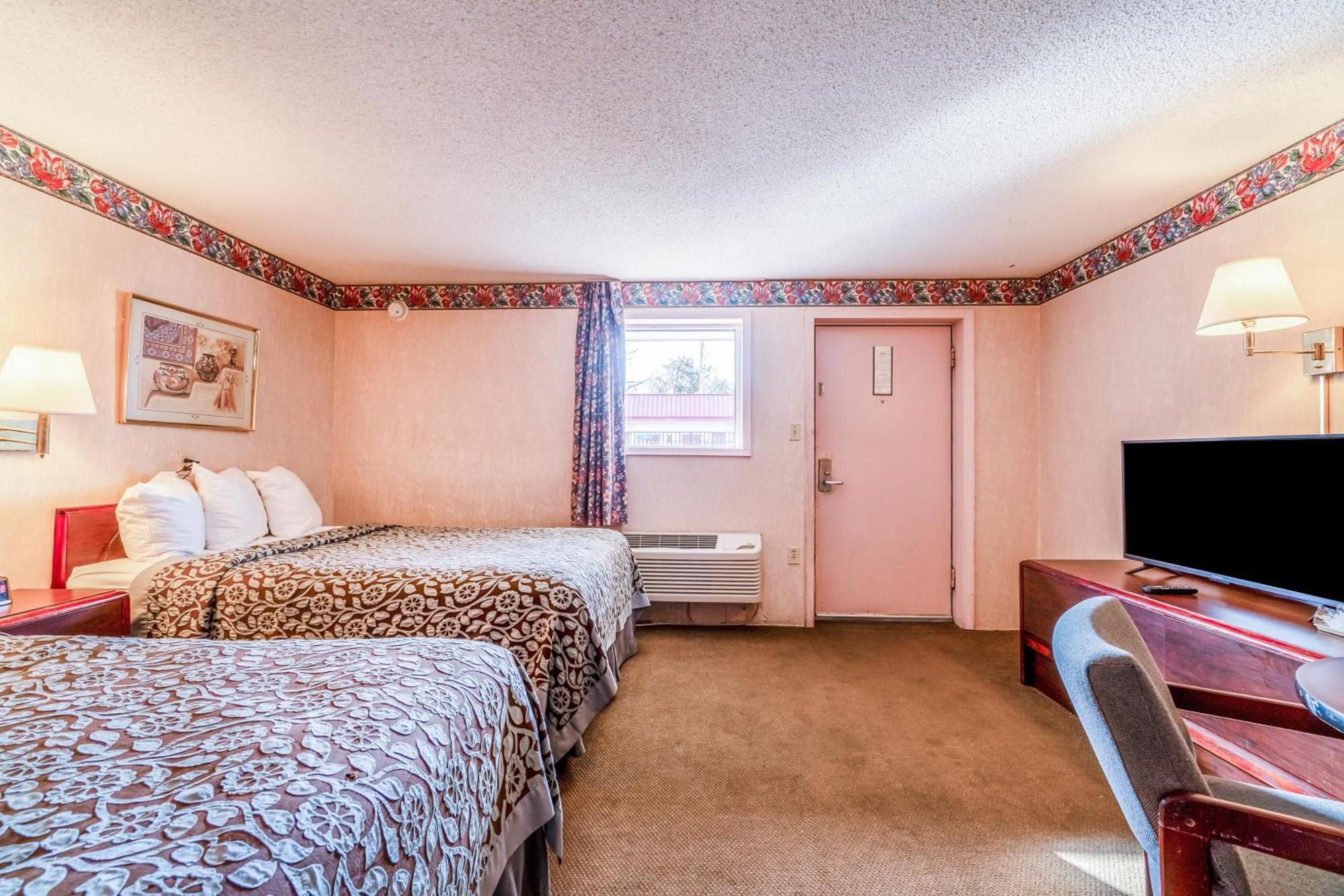 Ozark Junction Mountain View By Oyo Motel Buitenkant foto