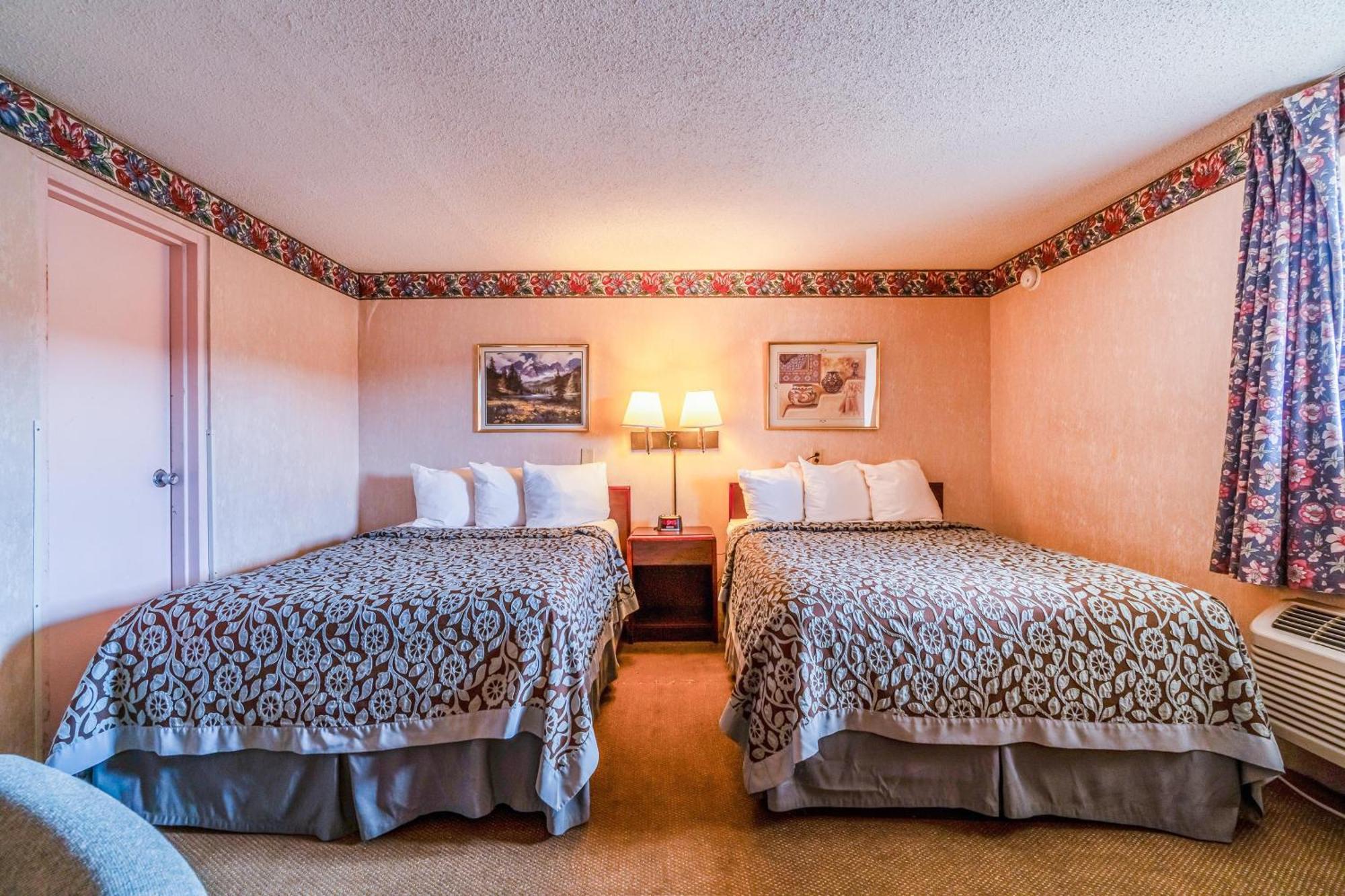 Ozark Junction Mountain View By Oyo Motel Buitenkant foto