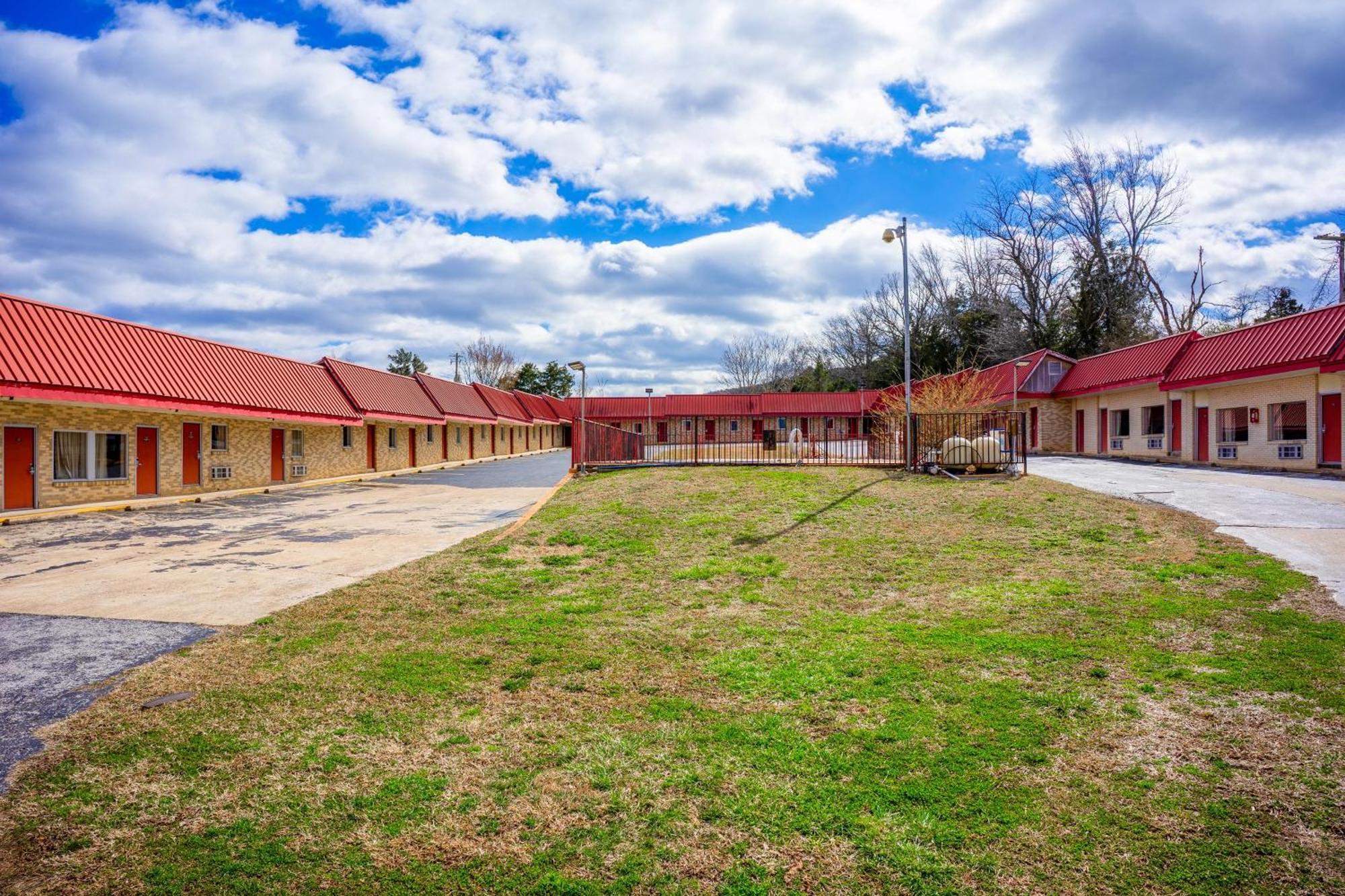 Ozark Junction Mountain View By Oyo Motel Buitenkant foto